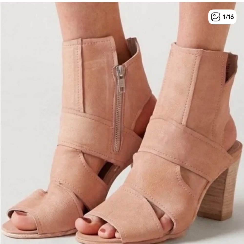 Free People Effie Blush Suede Cut-Out Block Heel Booties